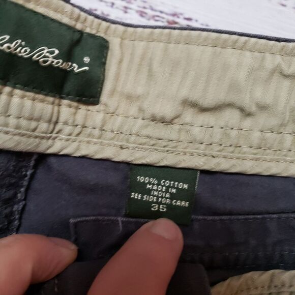 Eddie Bauer cargo shorts  Men's Size  grey Cargo Hiking Outdoor shorts - Picture 7 of 11
